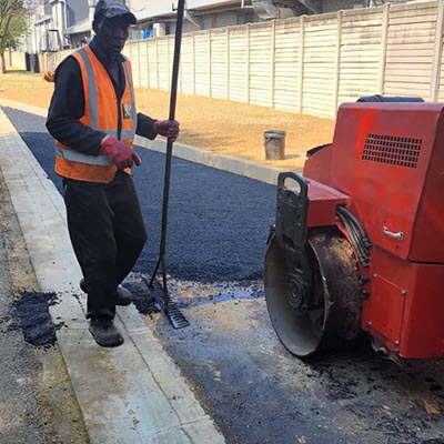 Tar Surfacing Industrial Yards